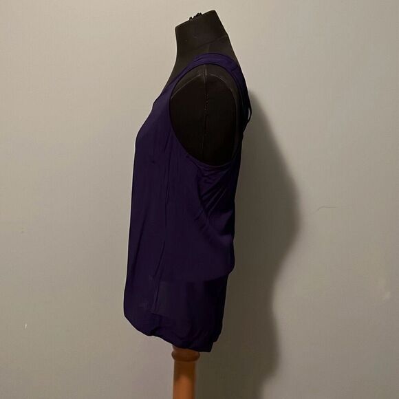 BCBGeneration Women's V-Neck High Low Hem Strappy Back Tank Top - Picture 3 of 8